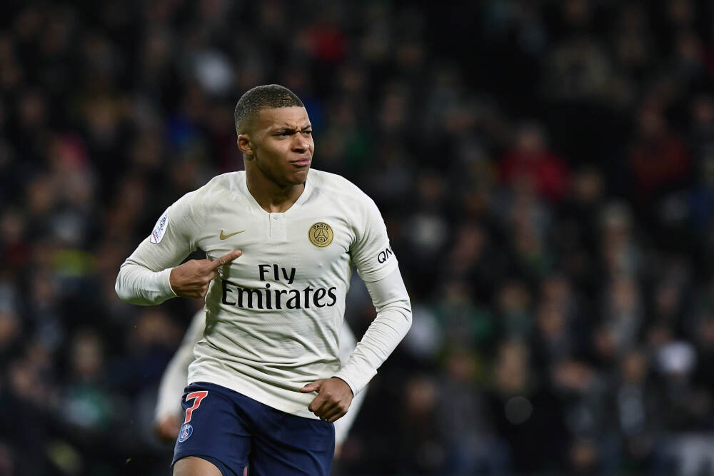 老单反拍风光够用! 二手佳能6D2、尼康D750怎么选?